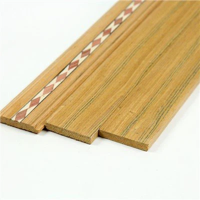 Konstruert Teak Tre Beeding
