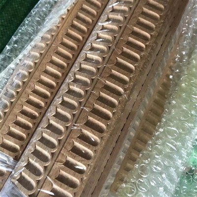 Massivt tre utskårne lister Dekorative møbler Trelister Godta tilpasset